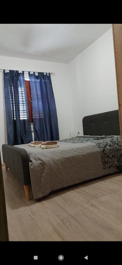 Apartments Graciela Pula Exterior photo