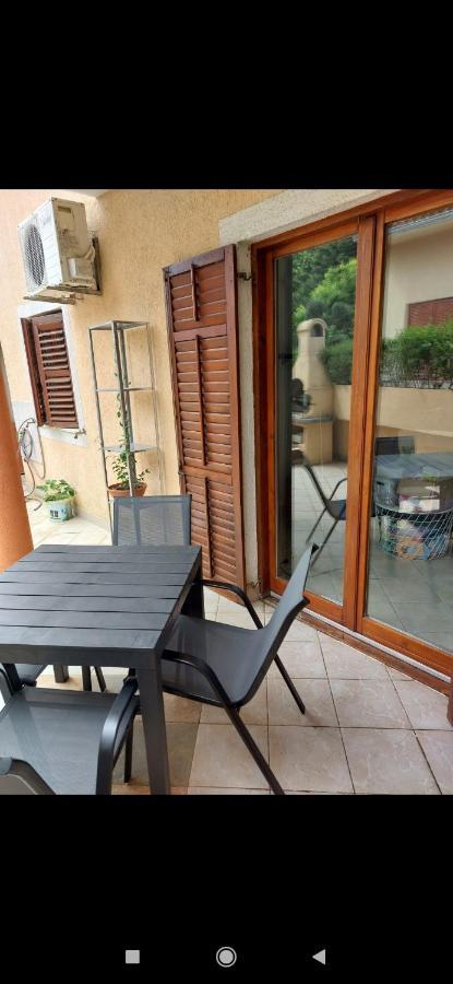 Apartments Graciela Pula Exterior photo